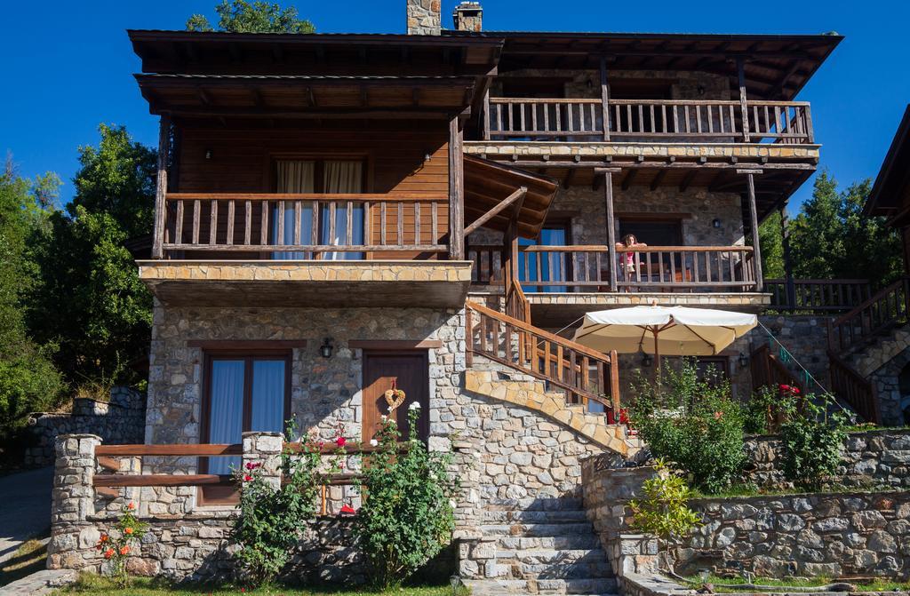 Efharis Filoxenon Apartamento Feneos Quarto foto